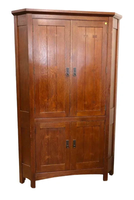 Stickley mission oak corner bow tie corner cabinet from auction in Logan Township, New Jersey