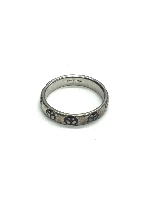 Sterling silver ring from auction in Springfield, Missouri