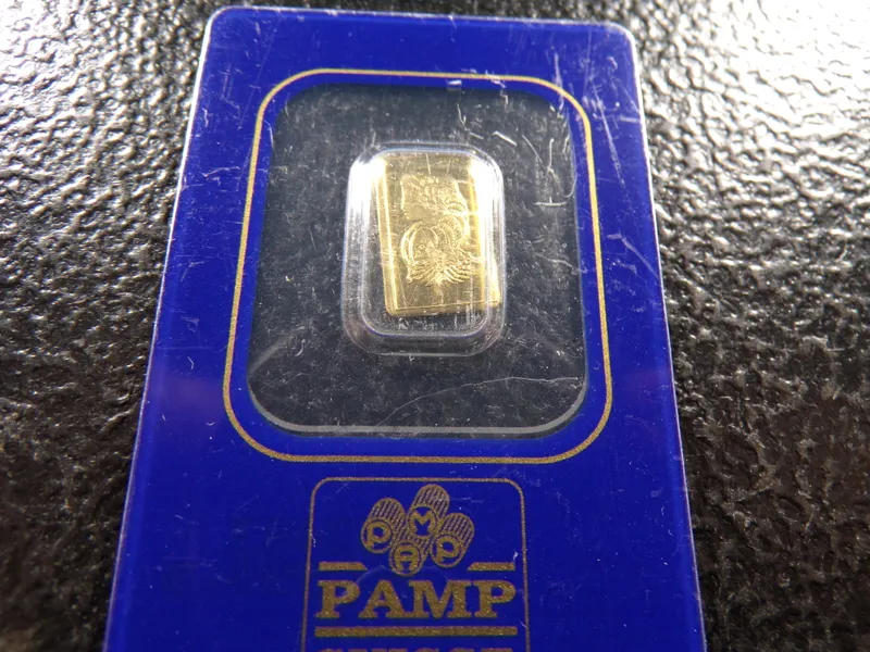 PAMP 1 GRAM 999,9 FINE GOLD BAR from auction in Englewood, Ohio