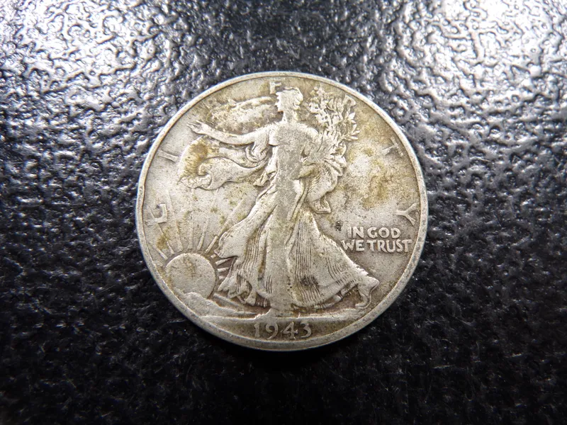 1943 WALKING LIBERTY SILVER HALF DOLLAR from auction in Englewood, Ohio