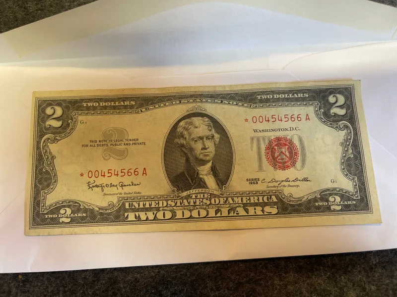 1963 two dollar red seal star note UNC! HIGH GRADE WORTH SENDING TO BE GRADED IN MY OPINION
AWESOME CONDTION SEE PICTURES FOR DESCRIPTION AND WHAT YOU GET from auction in Brewton, Alabama