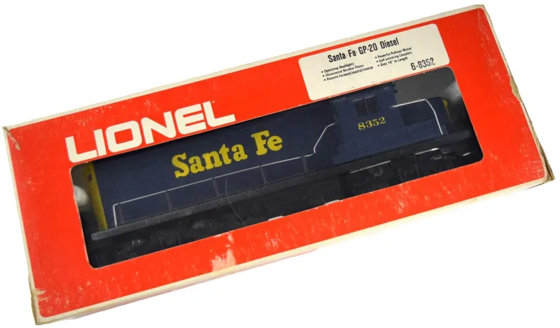 LIONEL-SANTA FE 6-8352-GP-20 POWERED DIESEL LOCOMOTIVE #8352 from auction in Carrollton, Texas