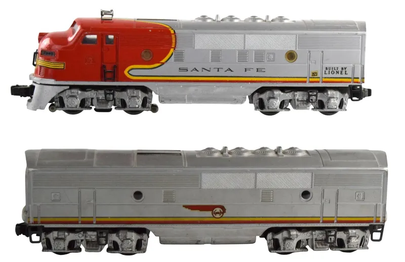 Vintage Lionel Santa Fe 2333-20 Diesel F3 Locomotive With 2343 Unit from auction in Carrollton, Texas
