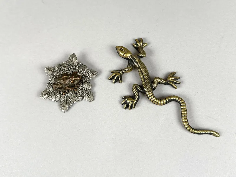 Sylvia Dahl Frog Brooch & Keele Brass Co Lizard from auction in Cranston, Rhode Island