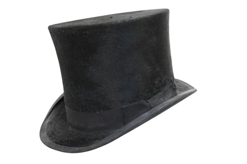 ANTIQUE BEAVER FUR TOP HAT from auction in Mount Pleasant, South Carolina
