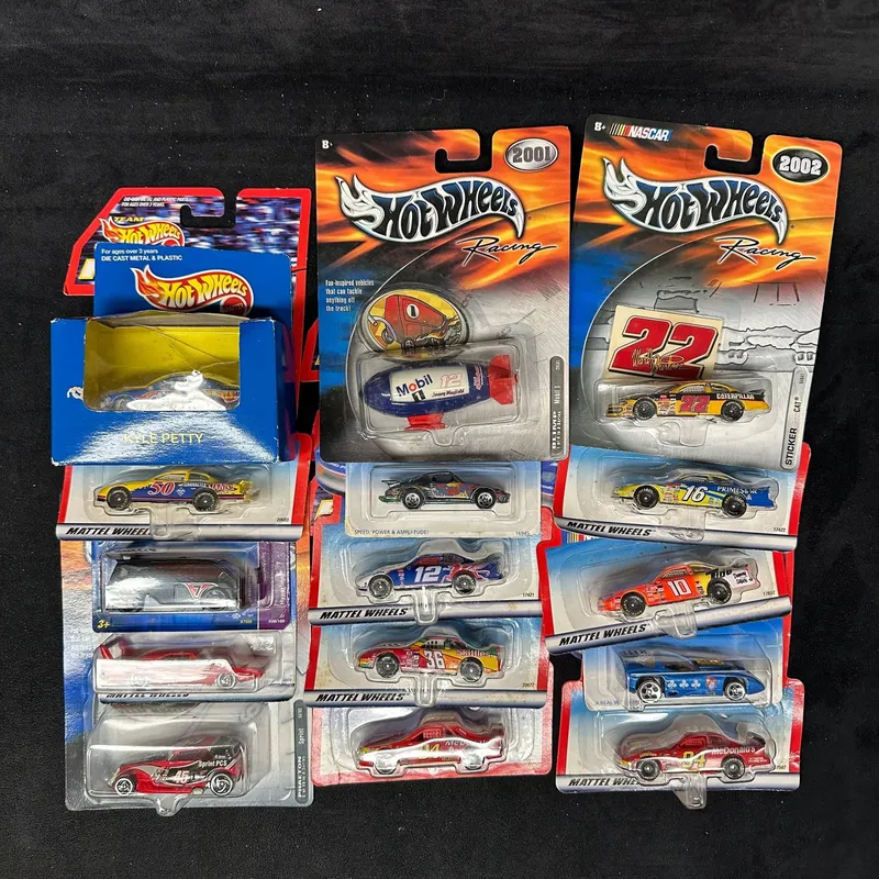 Hot Wheels Racing NASCAR Diecast Car Lot 2000s Blimp Kyle Petty McDonald’s from auction in Orlando, Florida