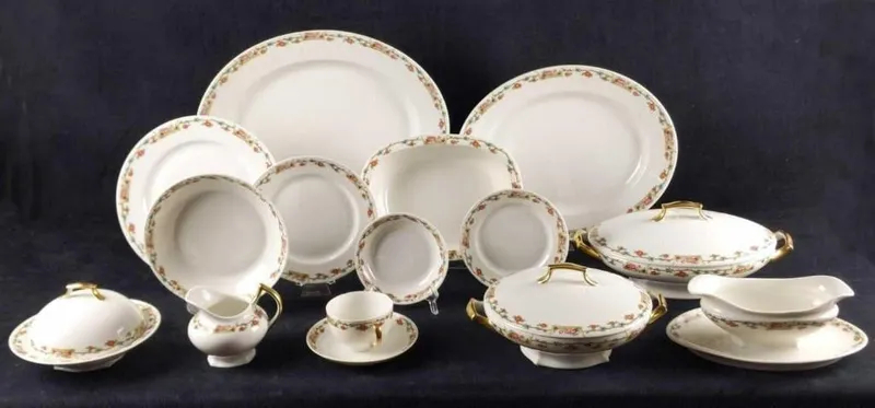 Vintage Retired Tressemanes Vogt French Dinnerware TRV182 from auction in Orlando, Florida