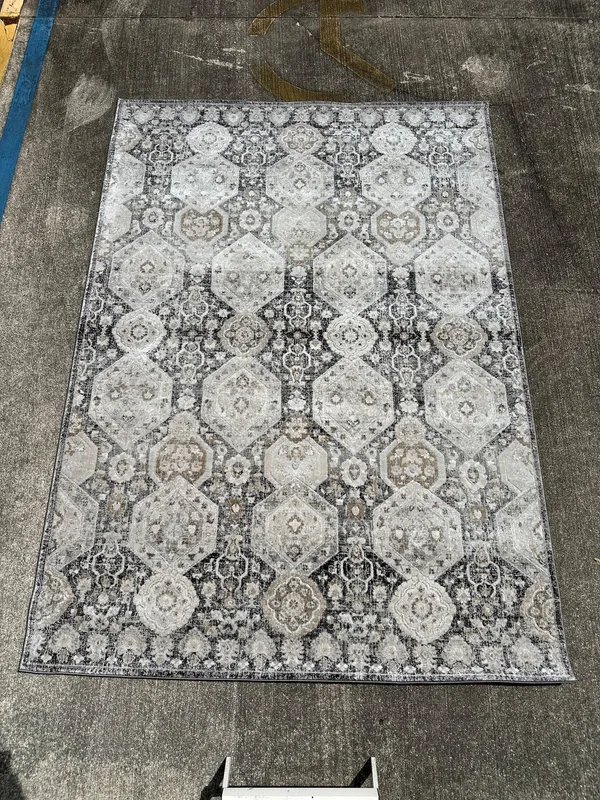 Minoa Area Rug HauteLoom IGO 2307 6ft 7in x 9ft Gray Cream Geometric Pattern from auction in Orlando, Florida