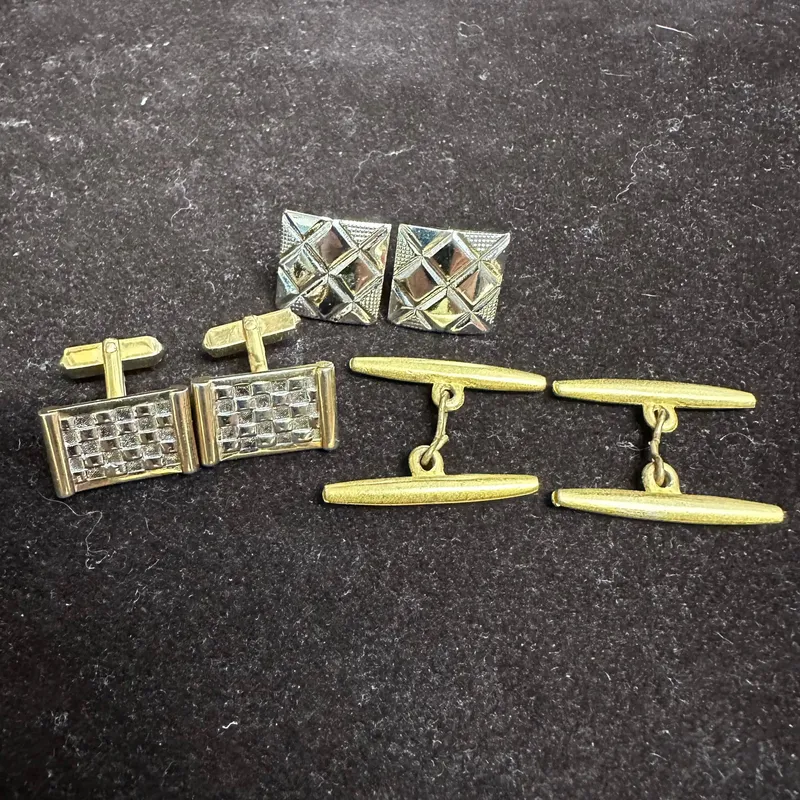 Men's Cufflink Assortment Swank Mixed Gold and Silver Tone Three Pairs from auction in Orlando, Florida