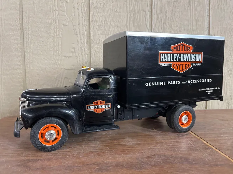 Harley-Davidson KB-5 Die-Cast Truck from auction in Dundee, Ohio