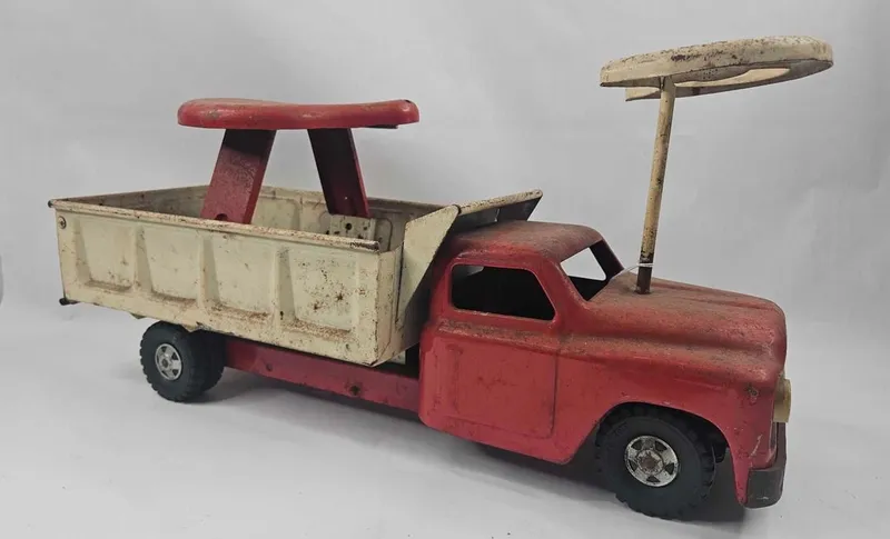 Structo Ride n Dump Pressed Steel Truck from auction in Dundee, Ohio