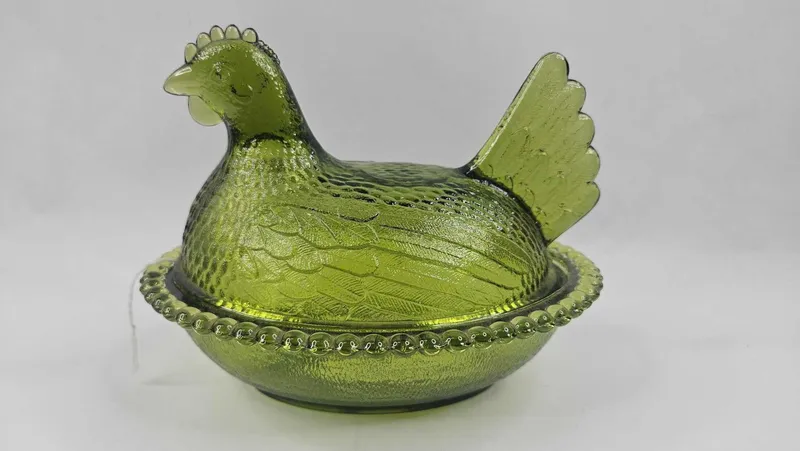 Hen on Nest Green Glass Dish from auction in Dundee, Ohio