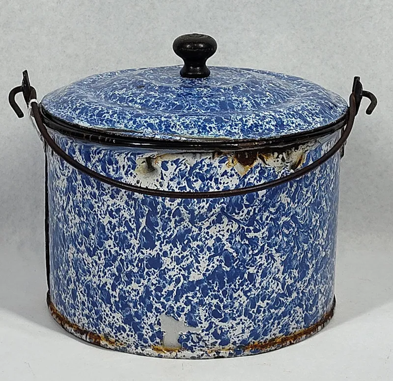 Blue & White Mottled Graniteware Bucket from auction in Dundee, Ohio