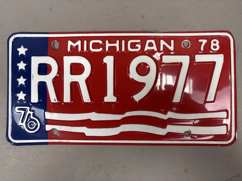 1977-78 Rolls Royce Michigan Personalized Plate from auction in Jackson, Michigan