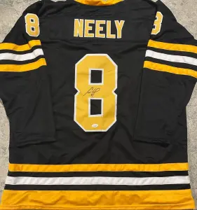 Sports & Entertainment Memorabilia Auction