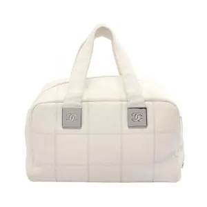 26918 | Iconic Silhouettes in Designer Bags