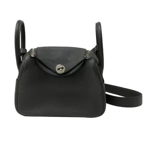 26840 | Iconic Silhouettes: Luxury Handbags