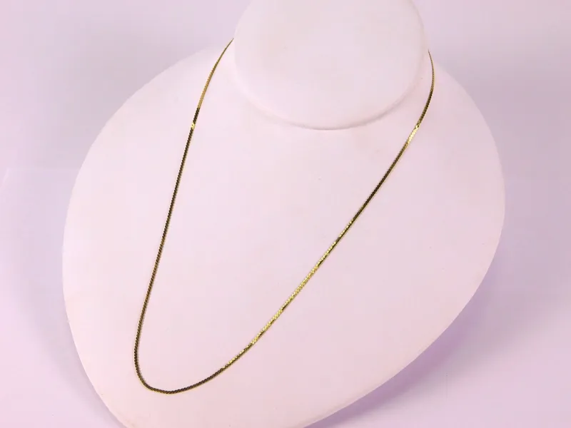 14k Scalloped Link Chain from auction in Williamstown, New Jersey
