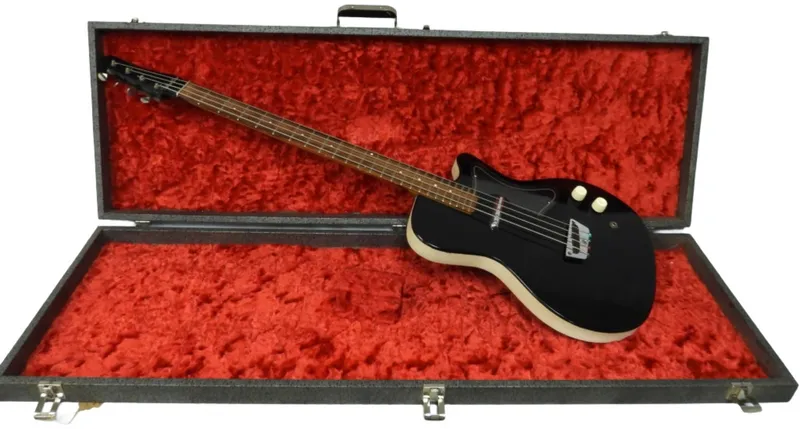 Silvertone 1 Bass Guitar from auction in Ottawa, Ohio