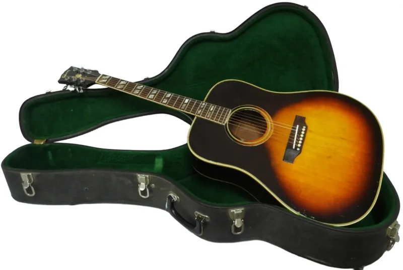 1968 Gibson Southern Jumbo Vintage Sunburst from auction in Ottawa, Ohio