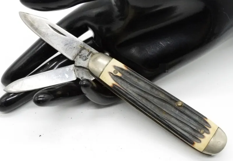 August 4, Knife & Lighter Blowout Auction, Don't Miss Out!