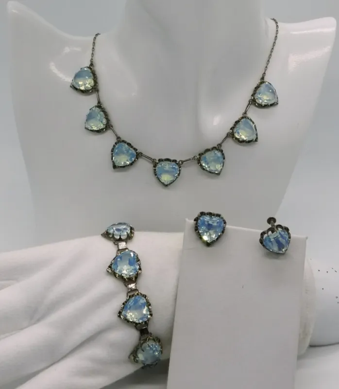 Vintage Opal Glass Heart 3-Piece Set from auction in Ottawa, Ohio