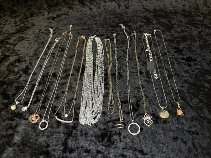 13 Mixed Tone Necklaces from auction in Ottawa, Ohio