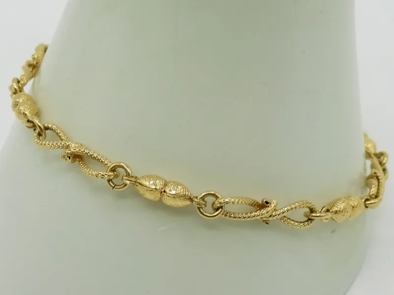 18K Yellow Gold Bracelet from auction in Ottawa, Ohio
