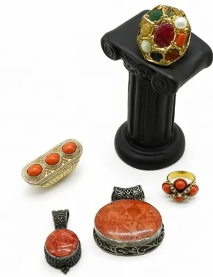 August 27 Sparkle & Shine: The Ultimate Costume Jewelry Auction