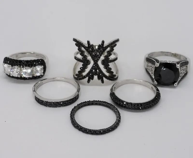 Six Sterling Black Spinel Rings from auction in Ottawa, Ohio