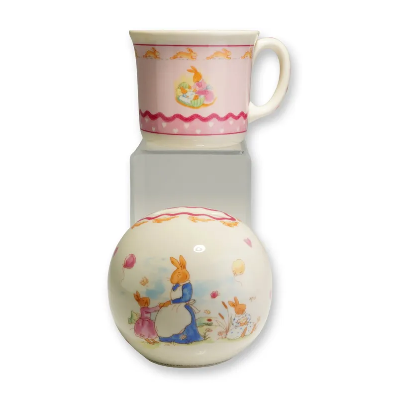 2pc Royal Doulton Bunnykins Sweet Hearts Mug and Money Bank from auction in Hollywood, Florida
