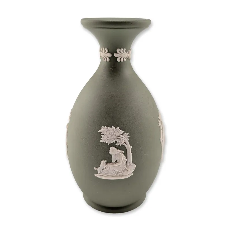 BL060526L Beverly Luciani