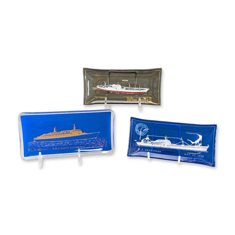 3pc Mid-Century Ocean Liner Bent Glass Souvenir Trays, Queen Elizabeth 2 & NS Savannah from auction in Hollywood, Florida