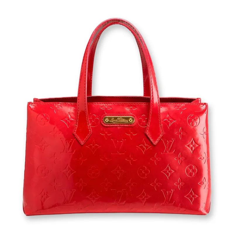 Louis Vuitton Monogram Vernis Wilshire PM Handbag in Red from auction in Hollywood, Florida