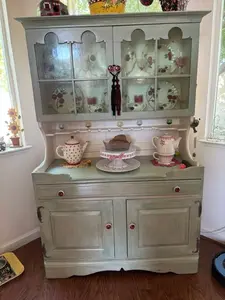 Cherry Picks: An Auction of Antique Treasures
