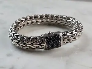 DECORATIVE ANTIQUES AND JEWELRY NO PREMIUM!