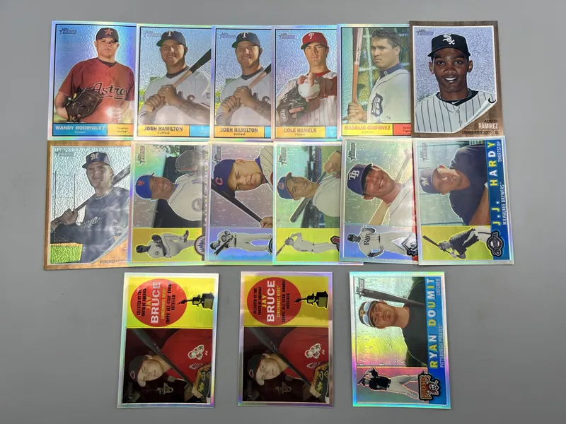 (15) 2009, 2010, & 2011 Topps Heritage Chrome Baseball Refractors W/ Stars - #/560, #/561 & #/562 from auction in Greenville, Ohio