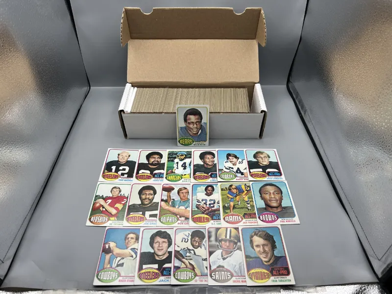 11/4 Sports Cards & Memorabilia