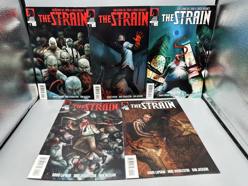Dark Horse Comics The Strain #1, #2, #3, #4, #5 (2011-2012) - First appearance of characters in comics - Guillermo del Toro novel adaptation from auction in Greenville, Ohio