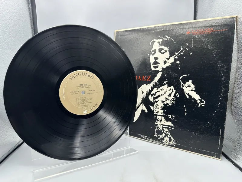 Vanguard Records Joan Baez Joan Baez Vinyl Album LP (1960) VSD-2077 - Gold Stereolab label variant from auction in Greenville, Ohio