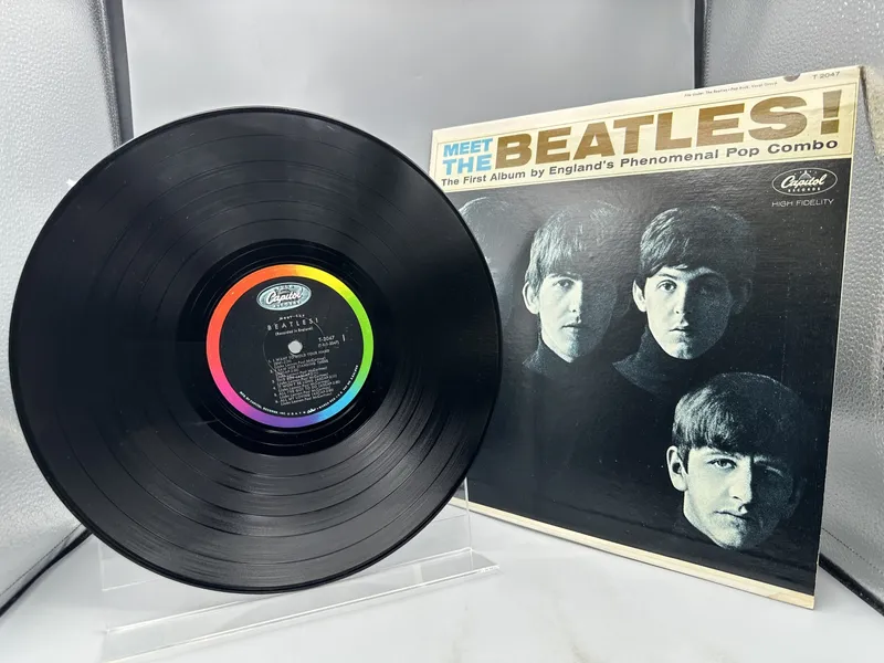 Capitol Records The Beatles Meet The Beatles! Vinyl Album LP (1964) T 2047 - Monophonic - Scranton Pressing with Original Inner Sleeve from auction in Greenville, Ohio