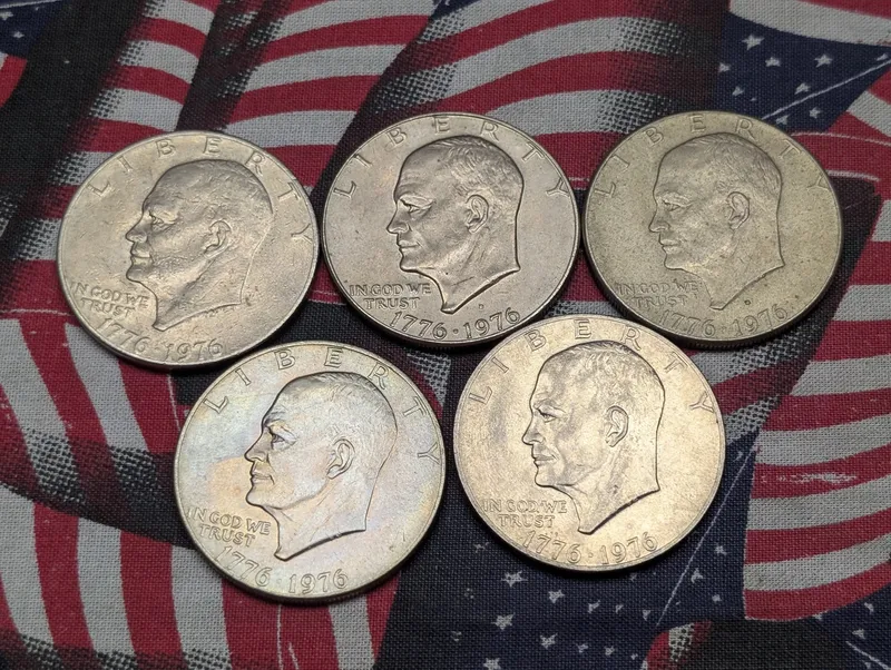 (5) 1976 Bicentennial Eisenhower Dollars from auction in Greenville, Ohio