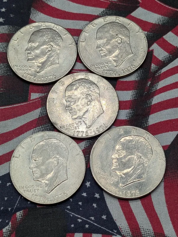 (5) 1976 Bicentennial Eisenhower Dollars from auction in Greenville, Ohio