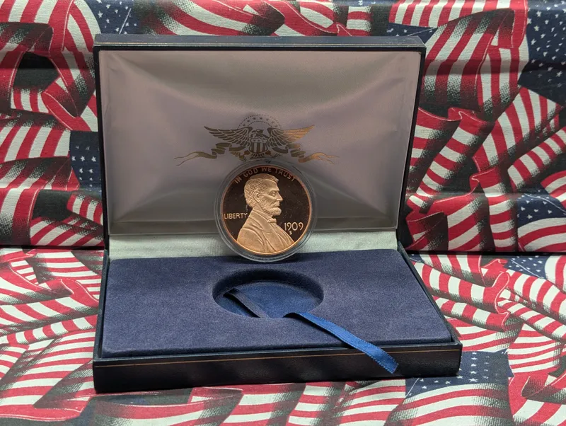 Oversized 1909-S VDB Proof Copper Replica Round W/ Box from auction in Greenville, Ohio