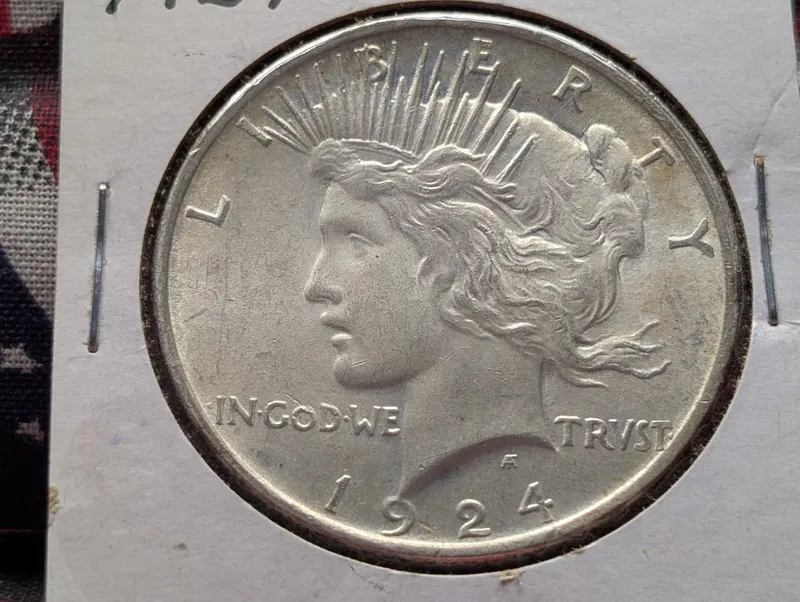 1924-P Peace Dollar, 90% Silver, 26.73g from auction in Greenville, Ohio