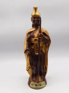 VINTAGE DECANTERS BEAM MCCORMICK EZRA