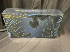 Pokemon 30th, Collectibles & Sports Legends