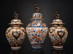 Chinese & Japanese Ceramics & Works of Art