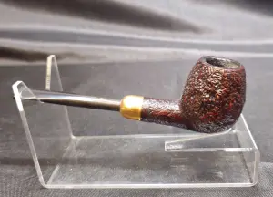 Collector's Cabinet: Jewelry, Pipes & More