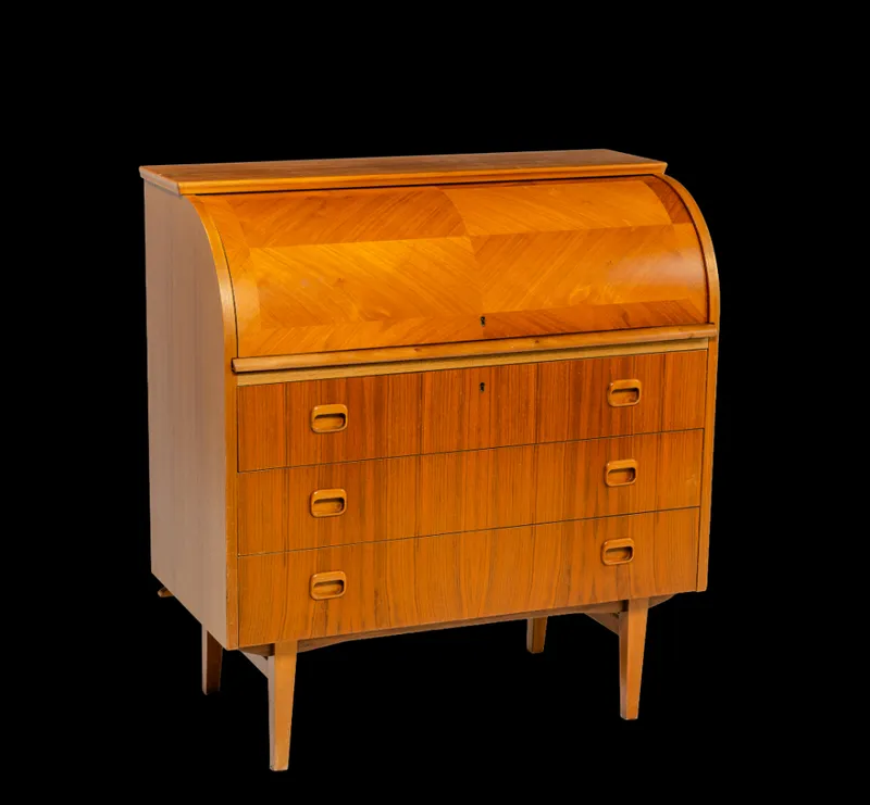 Consignment & Estate Auction